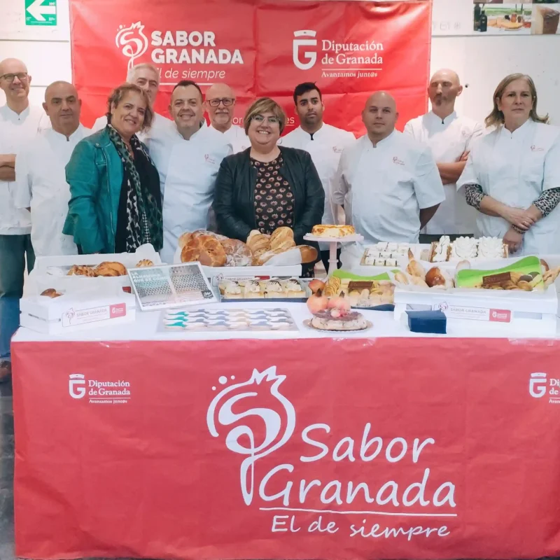 EXPOSICION PRODUCTOS MAESTROS PASTELEROS